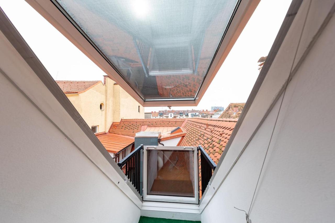 Pharmacy-Loft Apartamento Graz Exterior foto