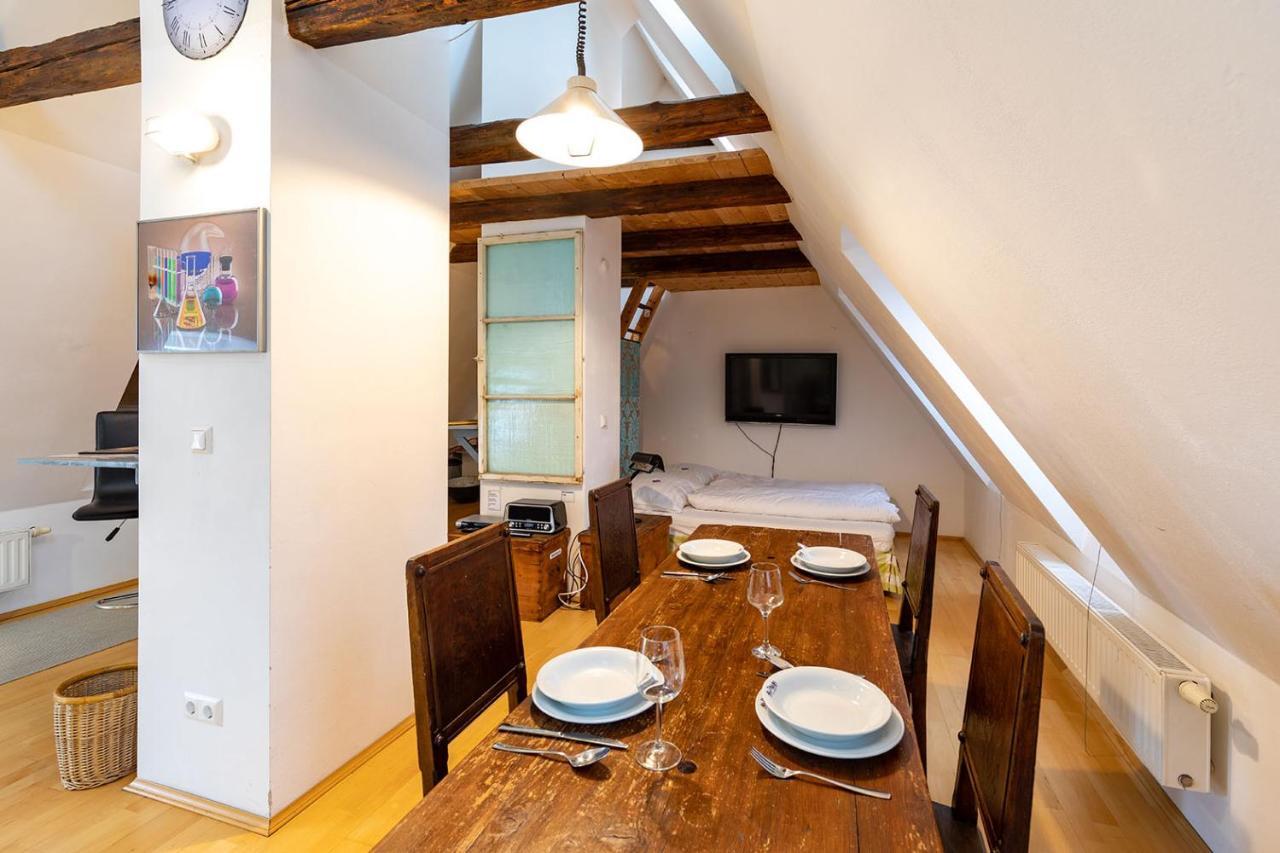 Pharmacy-Loft Apartamento Graz Exterior foto